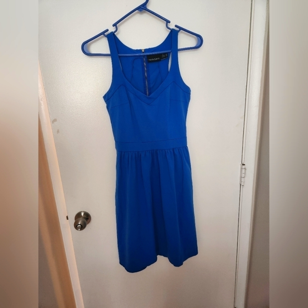 Royal Blue Sleeveless Dress - Picture 7 of 10